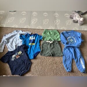 Baby boy clothing bundle size 3-9 months